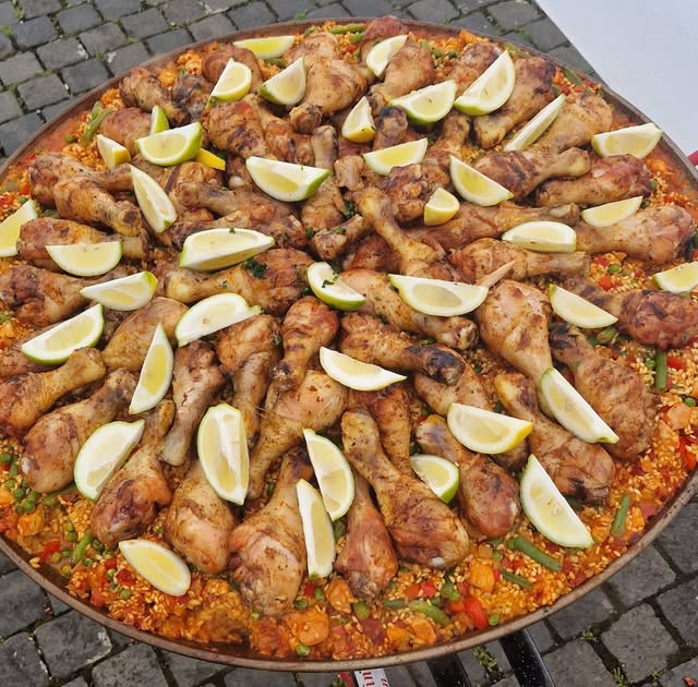 Hausgemachte Paella von GENUSSWERK